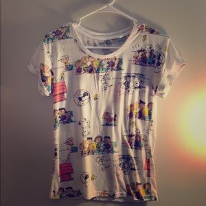 Peanuts T shirt